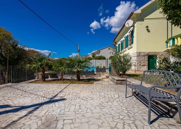 Petra By Interhome Vakantiehuis Dramalj