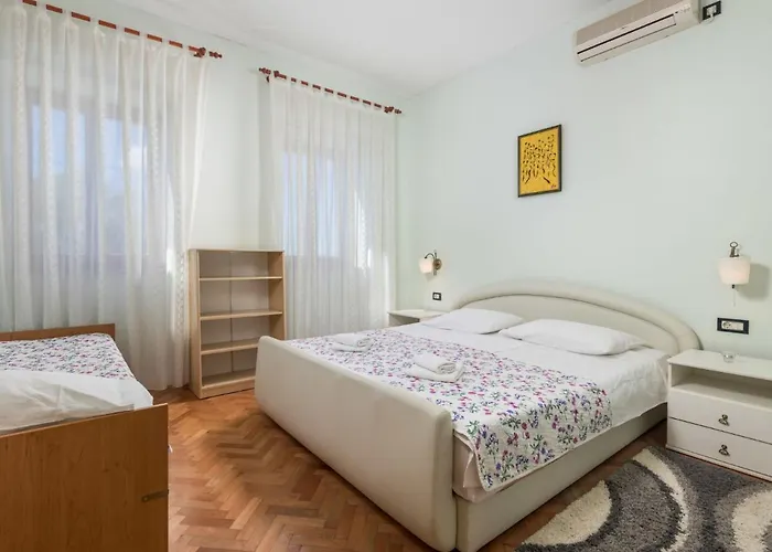 Petra By Interhome *